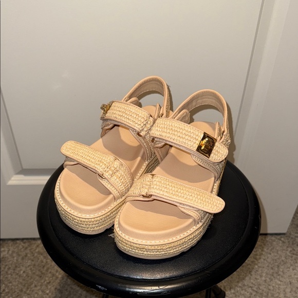 Steve Madden Raffia Sandals - Picture 1 of 2